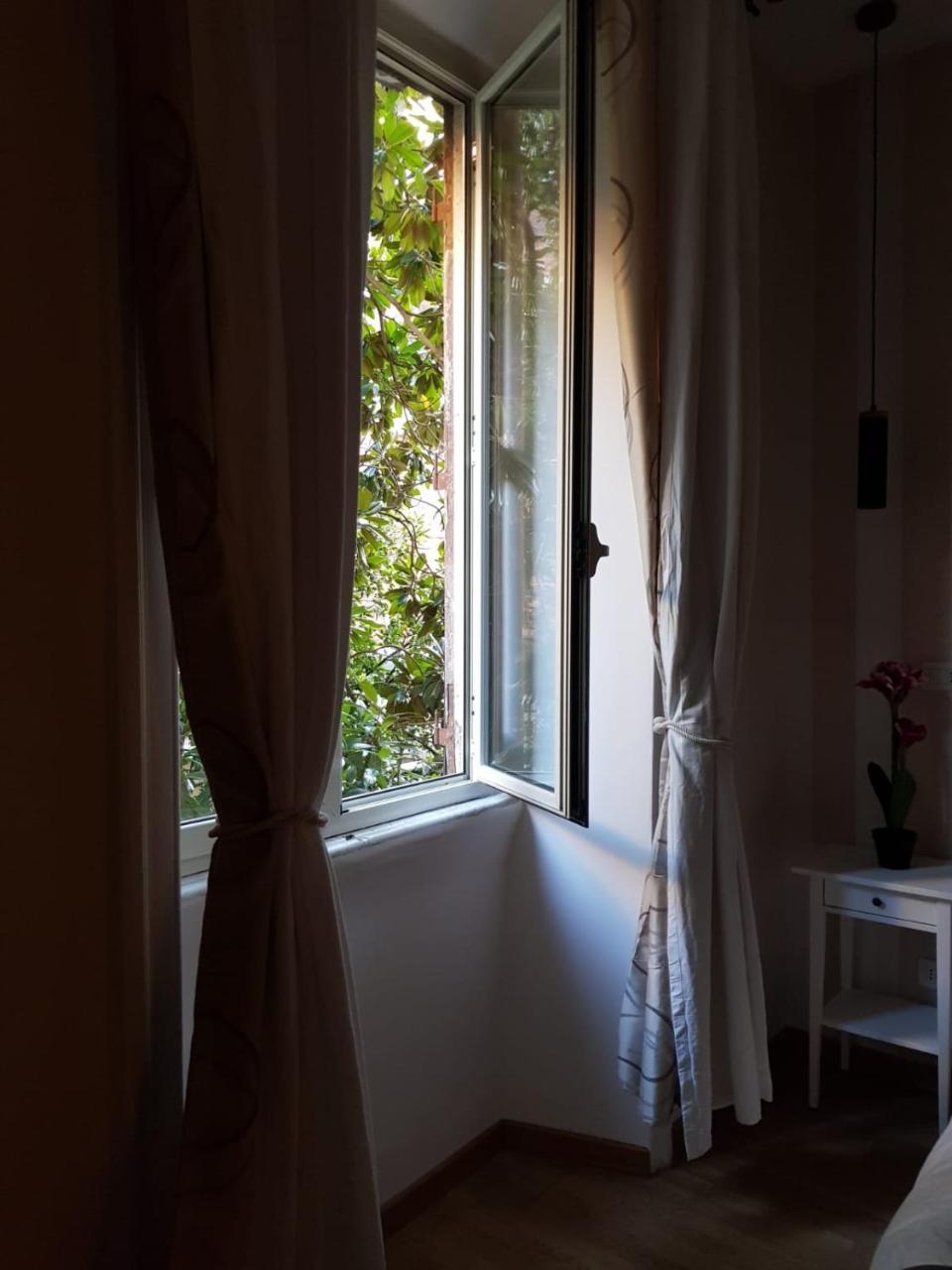 Monti49 Guesthouse Ρώμη Εξωτερικό φωτογραφία